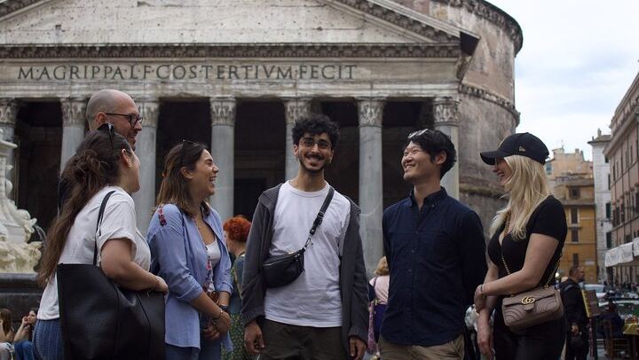 Stop at the Pantheon