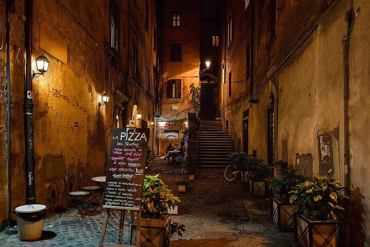 The charm of via de' Coronari