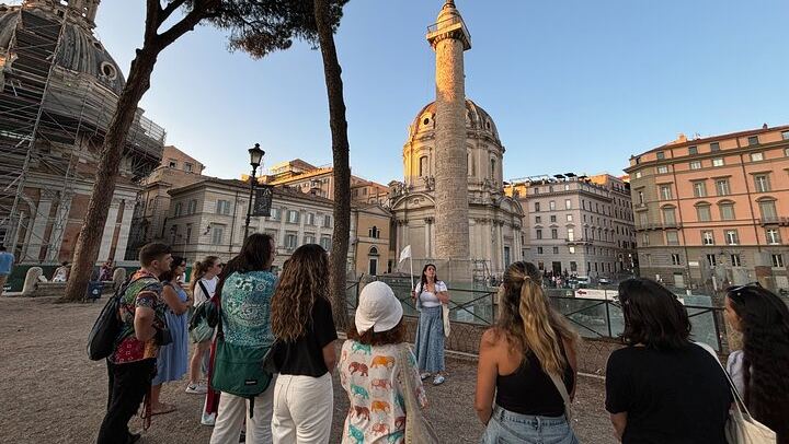 Top Rome Attractions and Hidden Gems Walking Tour
