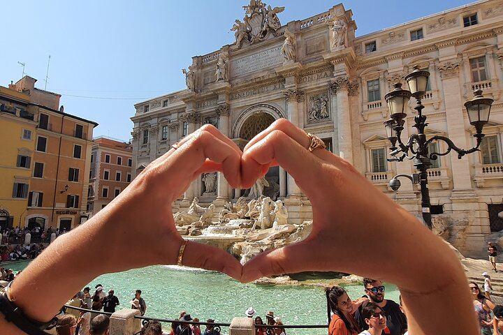 Tour of Rome:Trevi Fountain, Spanish Steps,Pantheon with Italian Ice Cream