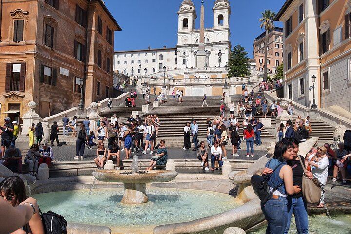 Tour of Rome:Trevi Fountain, Spanish Steps,Pantheon with Italian Ice Cream