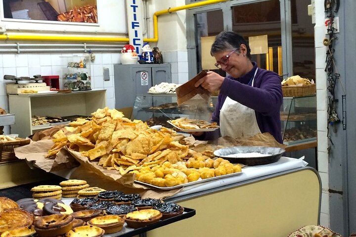 traditional biscuit shop