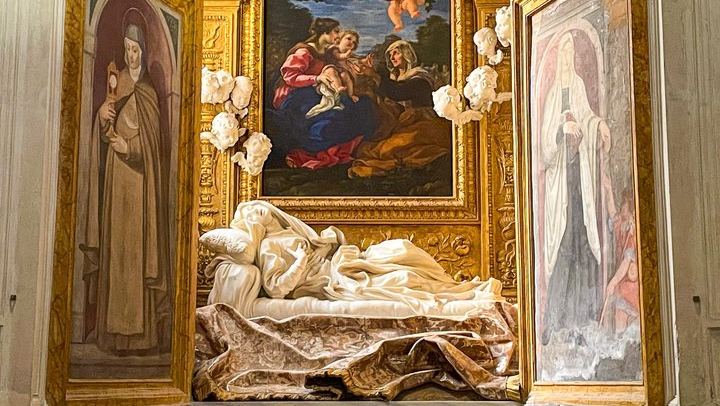 Trastevere Hidden Gems & Rome Jewish Ghetto Small-Group Tour