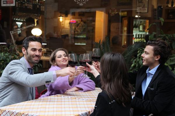 A Trastevere Tasting Walk, Timed for Sunset