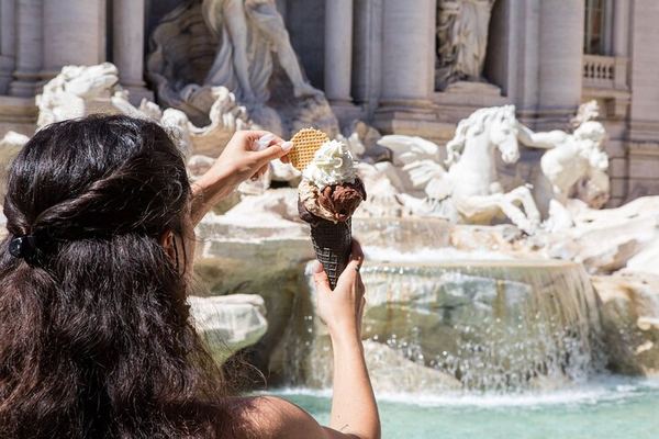 Under the Trevi District in 45 Minutes, Ending in Gelato