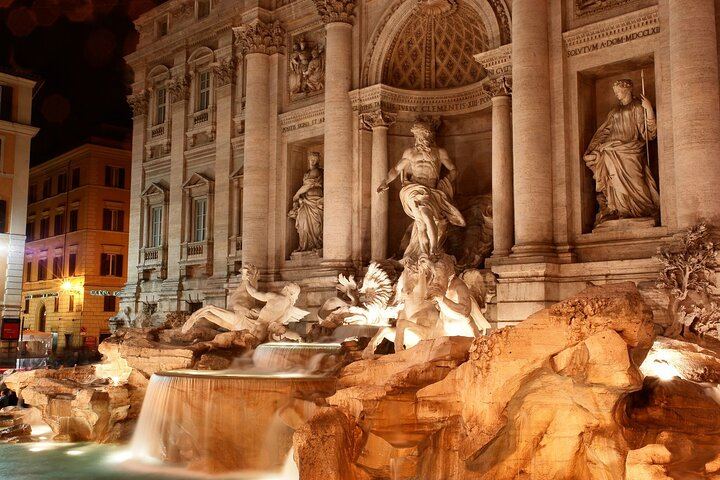 Trevi Fountain District Underground Domus Tour and Gelato