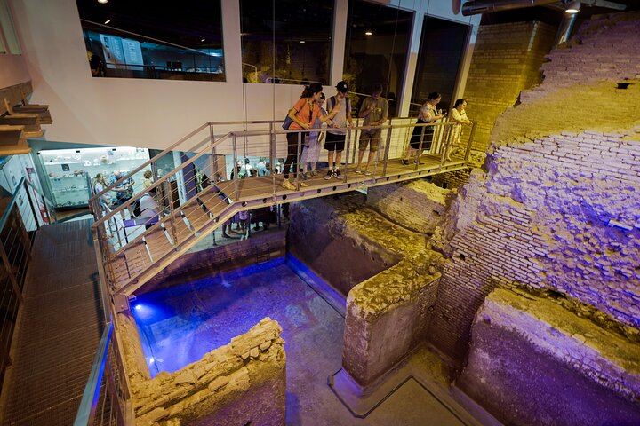 Trevi Fountain Underground Aqueduct and Spanish Steps Tour