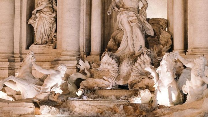 Trevi Fountain with optional Underground Experience in Rome