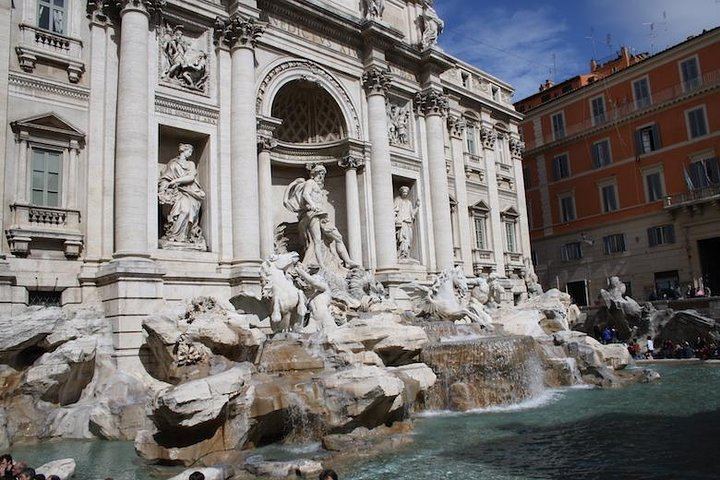 Trevi Fountain