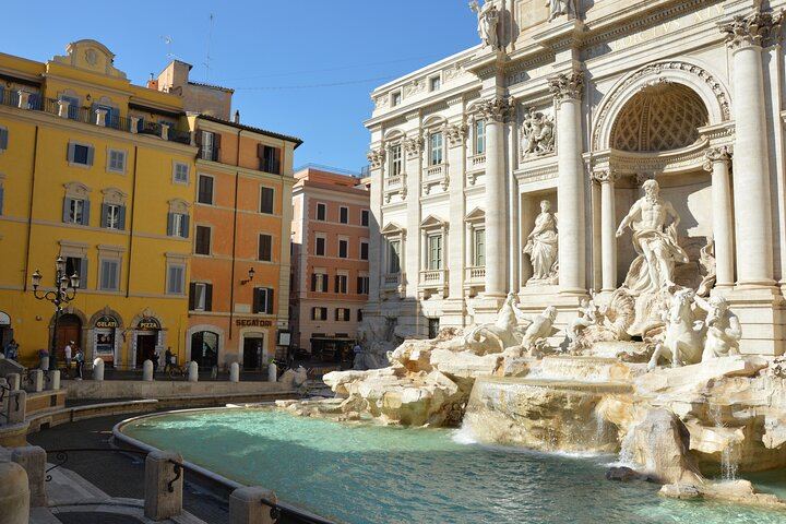 Trevi Fountain