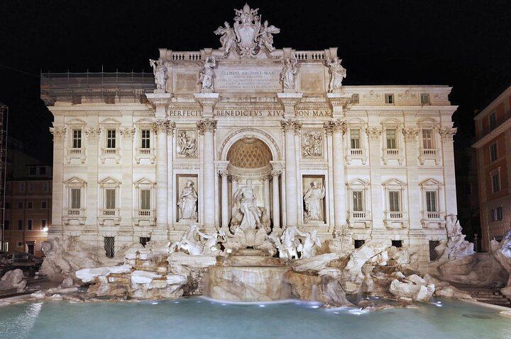 Trevi in the evening