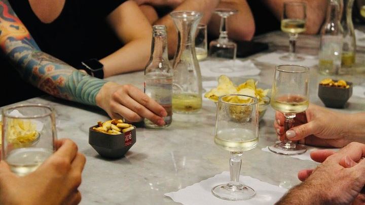 Vino and Gassosa: The typical Roman Aperitivo
