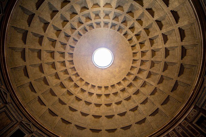 VIP Tour Rome Pantheon, Spanish Steps, Trevi Fountain & More