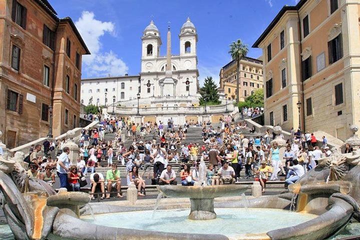 Visit the Spanish Steps during your walking tour.