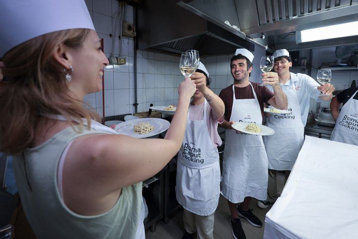 When in Rome: Pasta Cooking Class & Dinner in the Jewish Ghetto