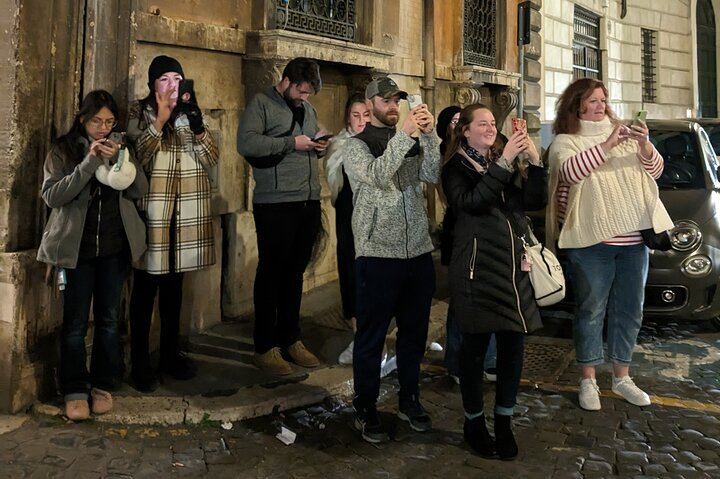 When something strange catches your eye on a ghost tour