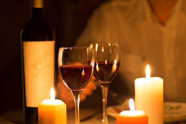 Wine tasting in ancient Rome